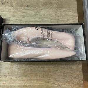 J. Crew Zoe pink soft blossom ballet flats in leather Item AY953 NIB